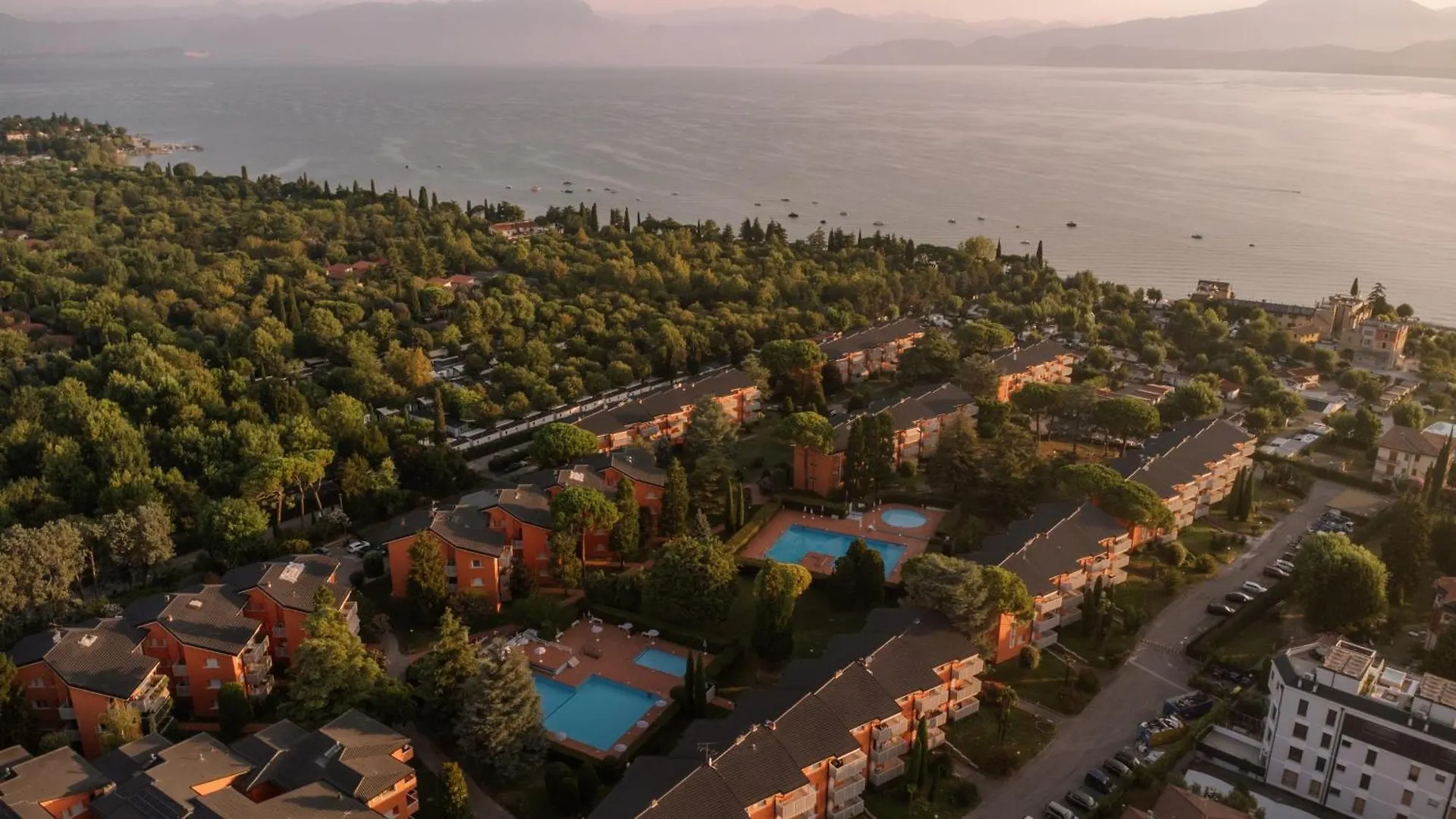 Apartment Prestige Garda Home - Ai Cappuccini Peschiera del Garda